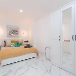 Exclusive With Terrace - Pool View - Jacuzzi View Appartamento *